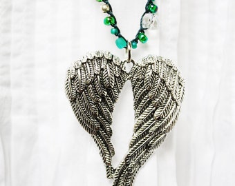 Crochet necklace “light as a feather”