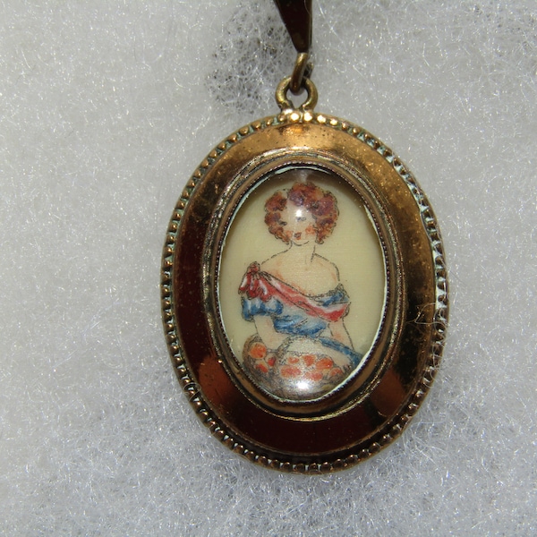 Vintage TLM pendant