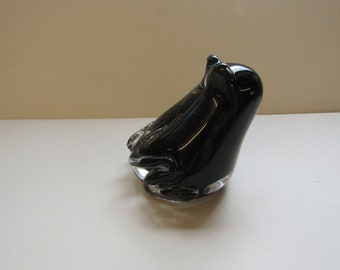 Langhams Glass Frog paperweight