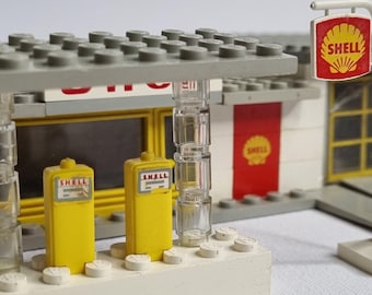Vintage LEGO Shell Gas Station, 1970s, model 377, no box, in vintage condition