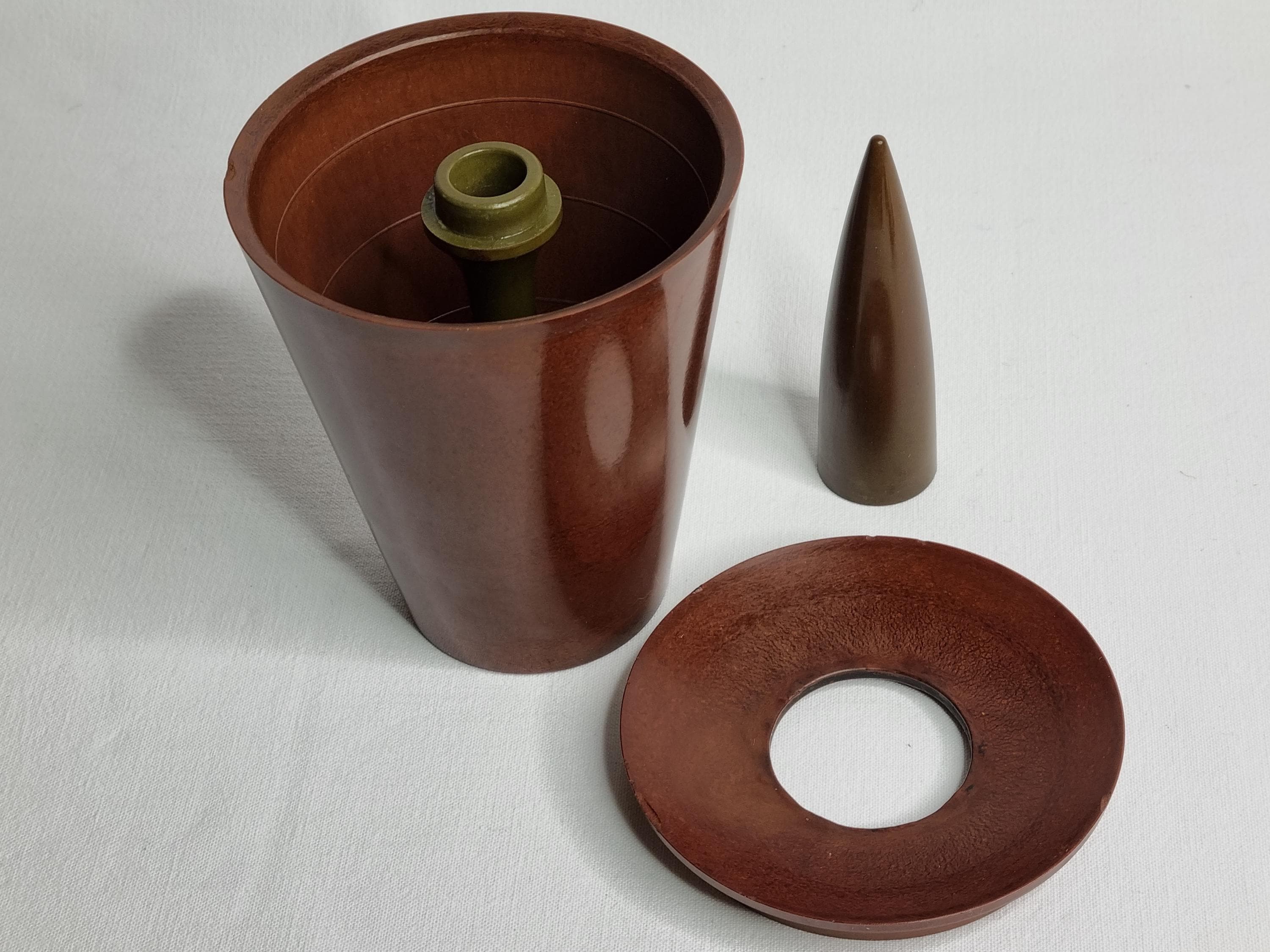 Joe Cactus Bicolor Bakelite Ashtray – Philippe Starck