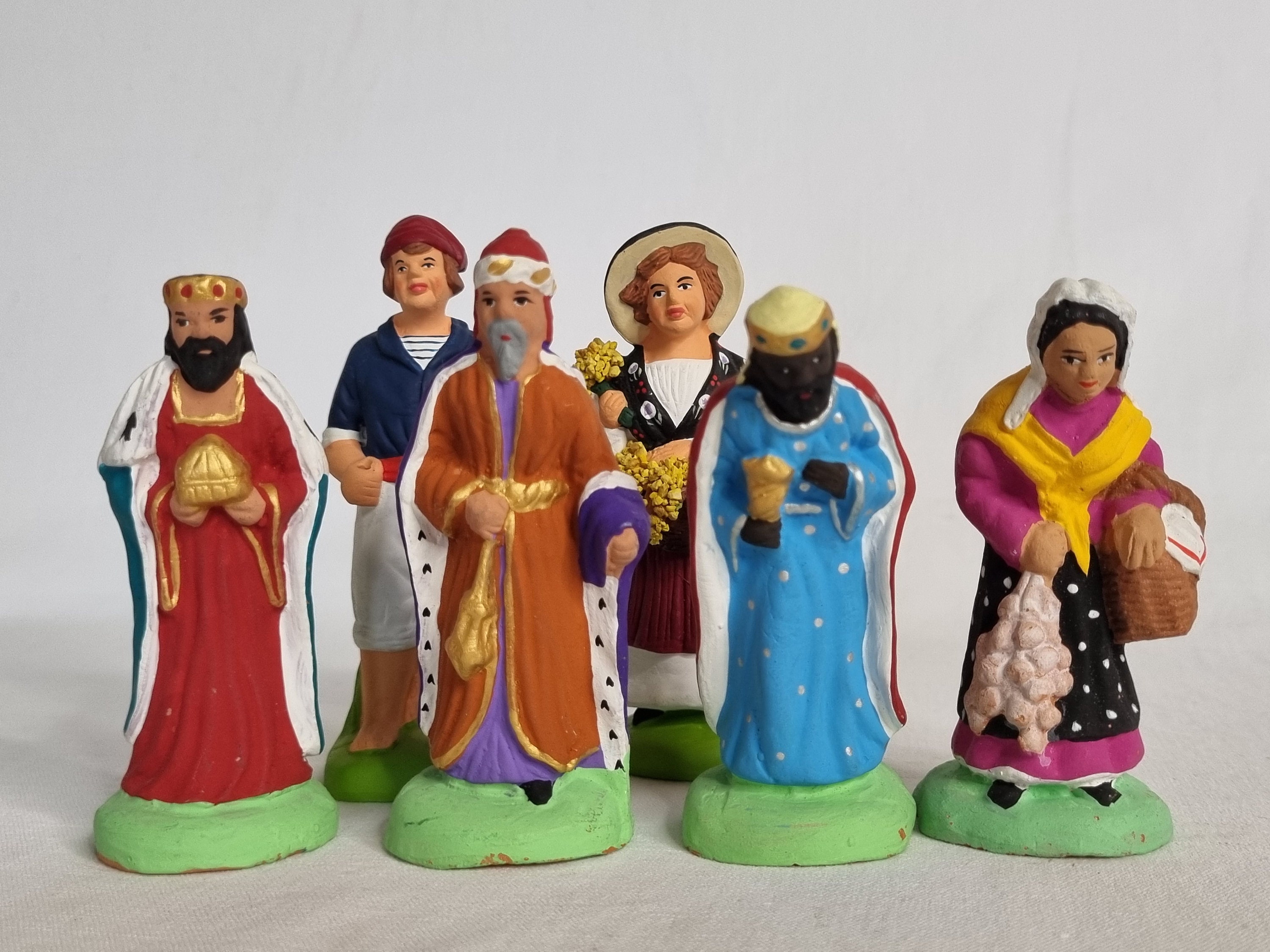Set of 6 Santons From Provence Signed Gassies and Didier, 8 and 10