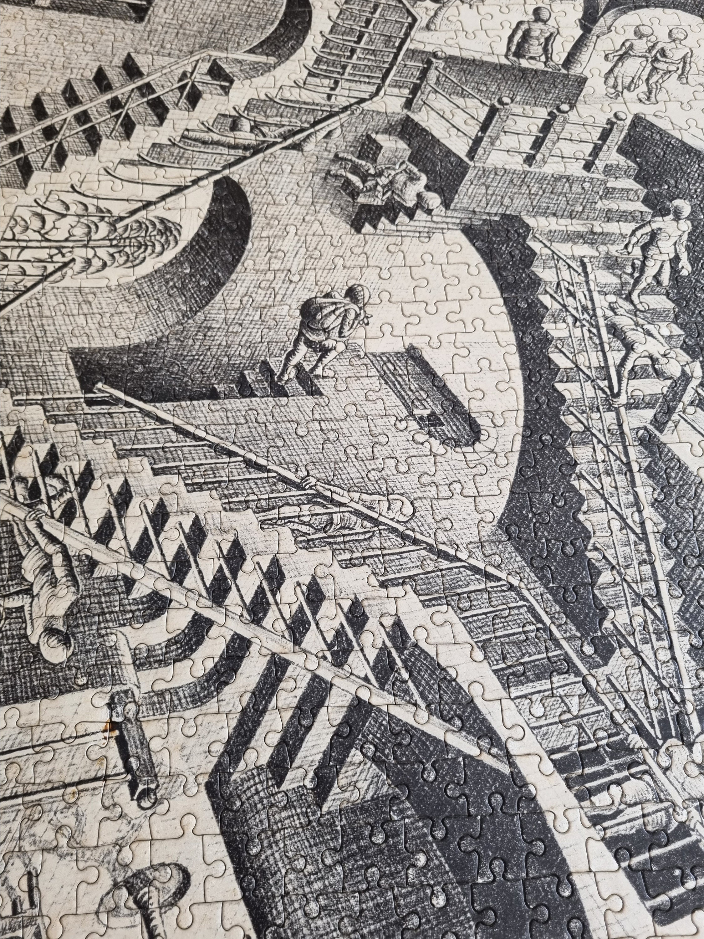 エッシャー　パズル　1000P「相対性（Relativity）」 エッシャー パズル 1000P「相対性（Relativity）」 - メルカリ