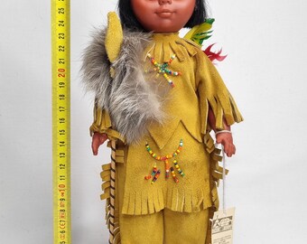 レア！インディアン人形 毛皮の帽子付き　ビンテージ　カナダのバンフ国立公園で購入 il_340x270.6663174486_eqop.jpg