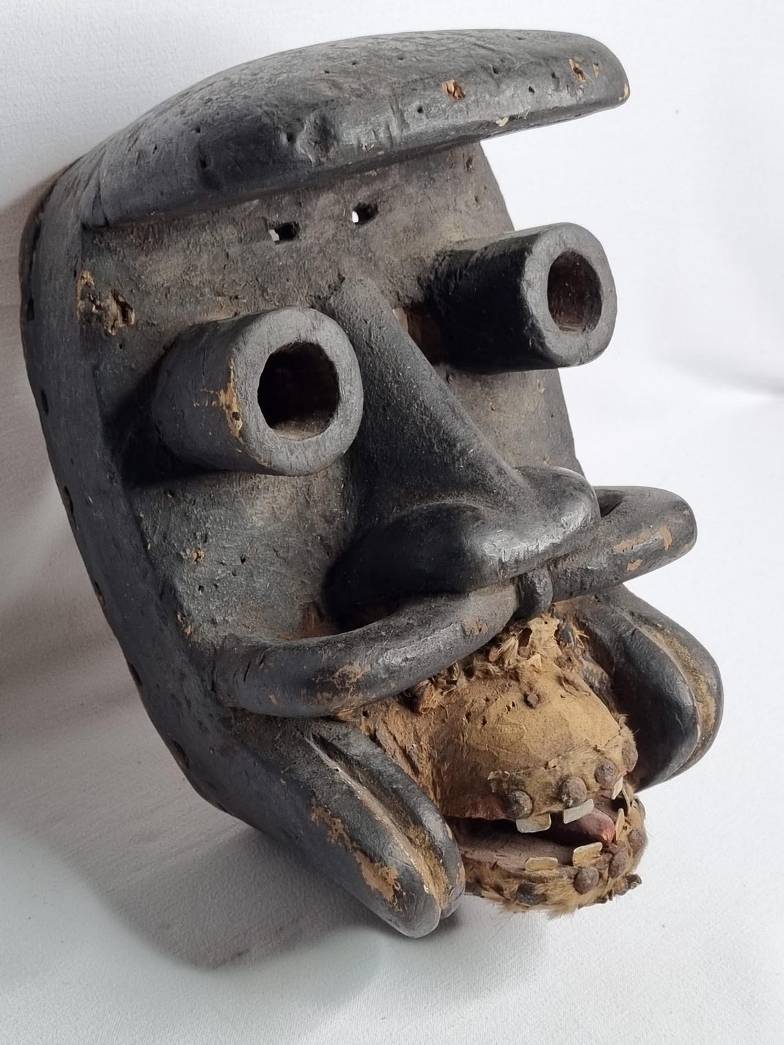 Kran Gu r Ritual Mask Ivory Coast Mid 20th Century Wood Animal kran-gu-r-ritual-mask-ivory-coast-mid-20th-century-wood-animal