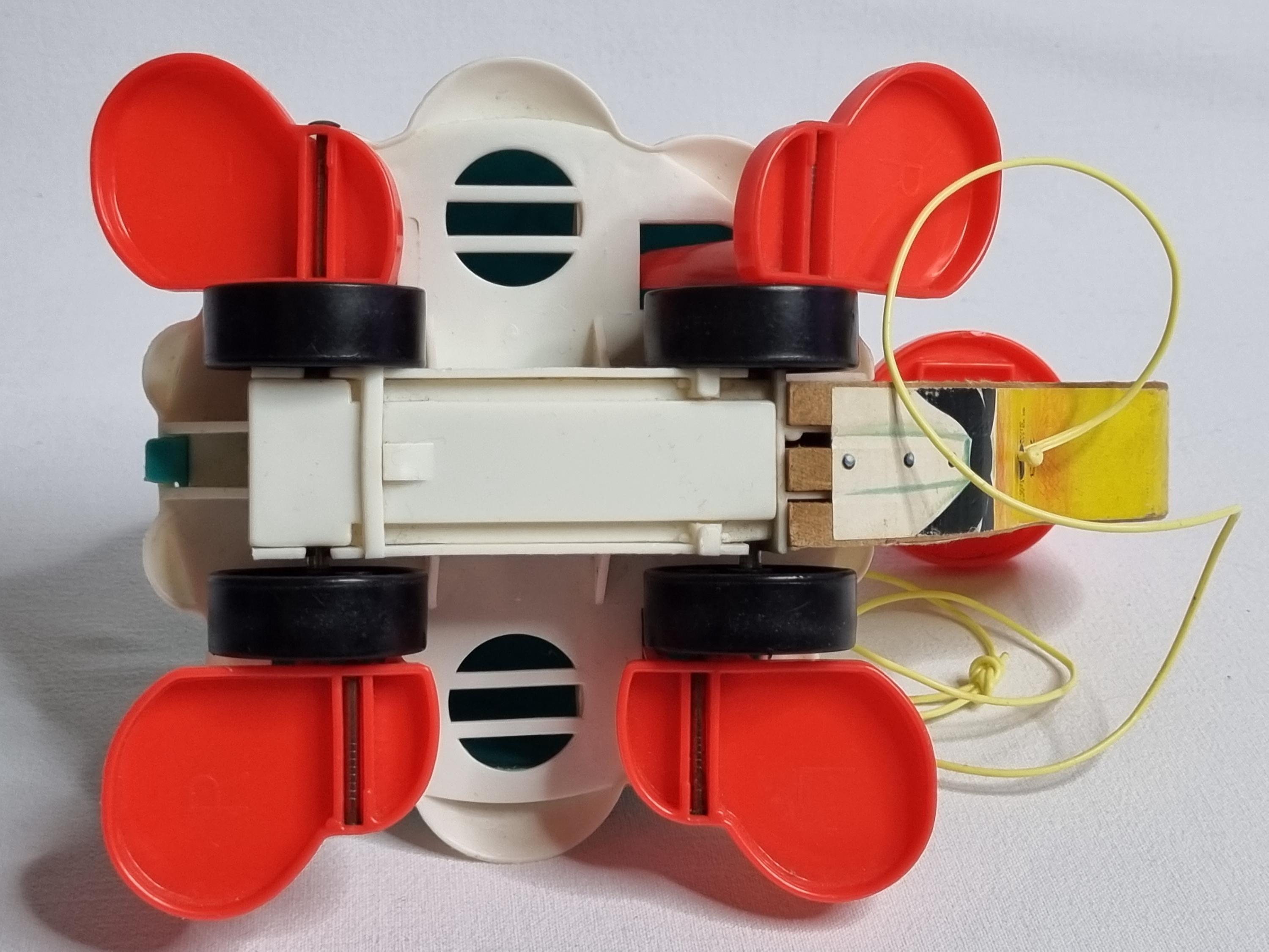 Fisher-price Vintage Pull-along Turtle 1962 – Wooden and Plastic 