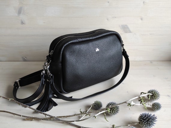 Medium size shoulder purse hotsell