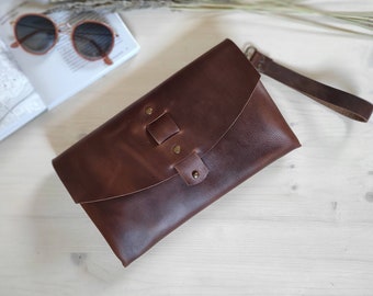 Tan Brown Leather Clutch Bag for Women / Large Wristlet Bag from Rusted Vintage Like Leather - Rustic Clutch / Oversized Envelope Wallet Bag