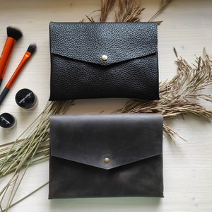 Borsa per il trucco in pelle marrone spessa / Organizer da bagno unisex: piccola borsa da toilette per uomo o borsa da toilette in pelle per donna - Borsa a tracolla marrone A5