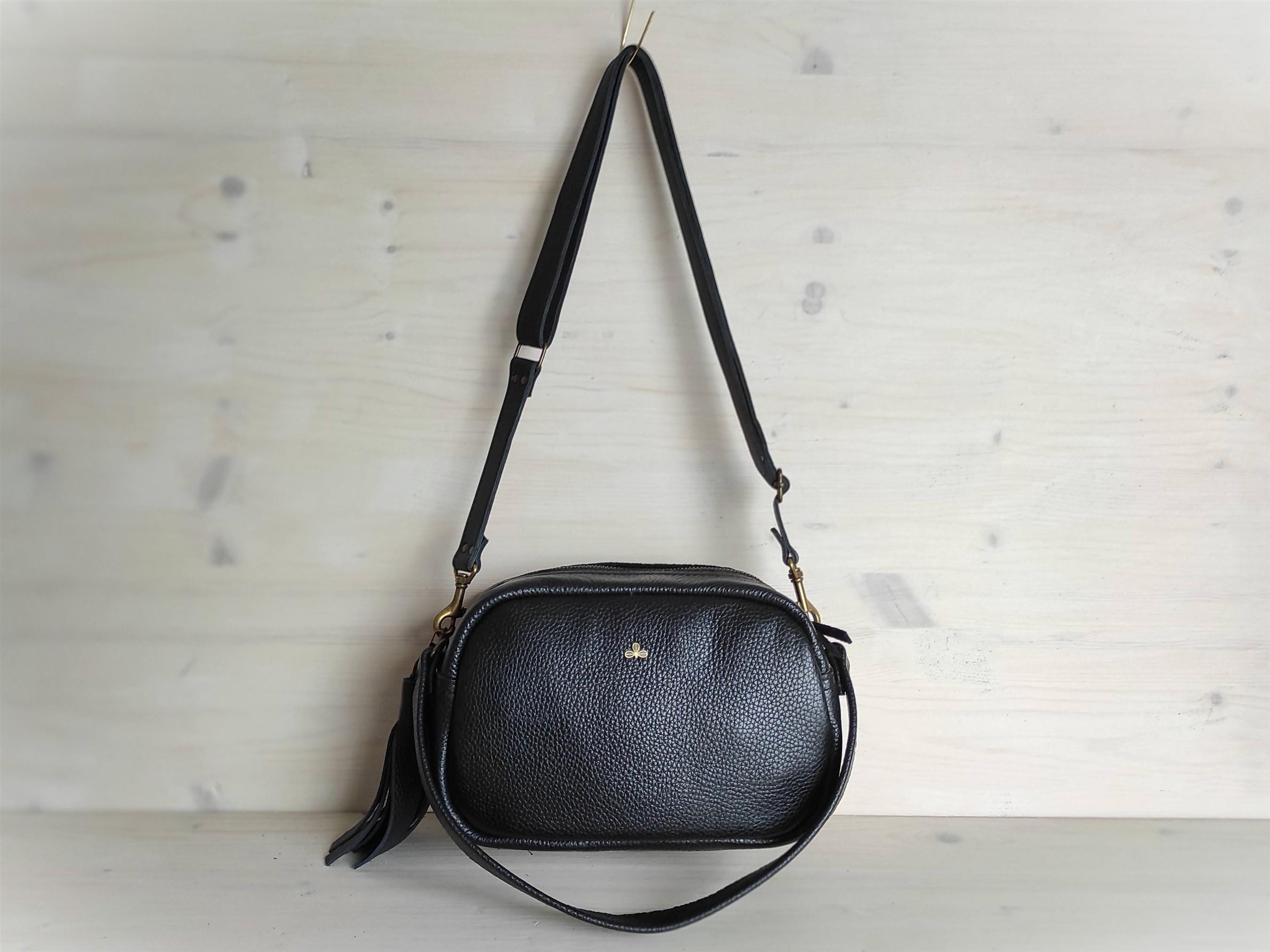 Purse Cross Body Black