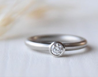 Platinum ring with diamond, Diamond engagement ring, solitaire ring, diamond ring,stacking ring with stone,diamond jewelry, platinum jewelry