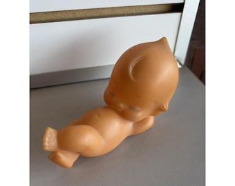 Muñeca Cupie vintage acostada durmiendo, 8.5 pulgadas, única