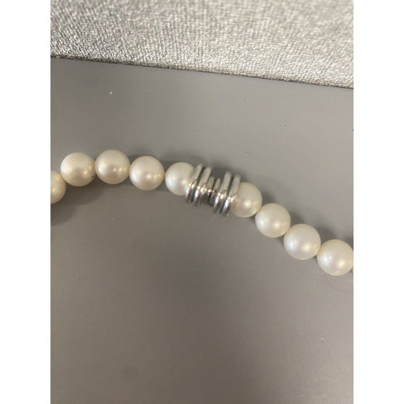 17" Faux Pearl Necklace Magnet Closure - image 2