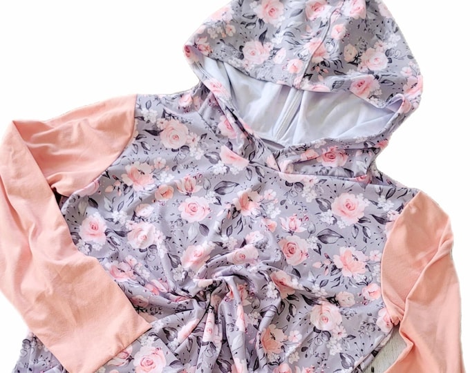 Hoodie Tee LARGE
