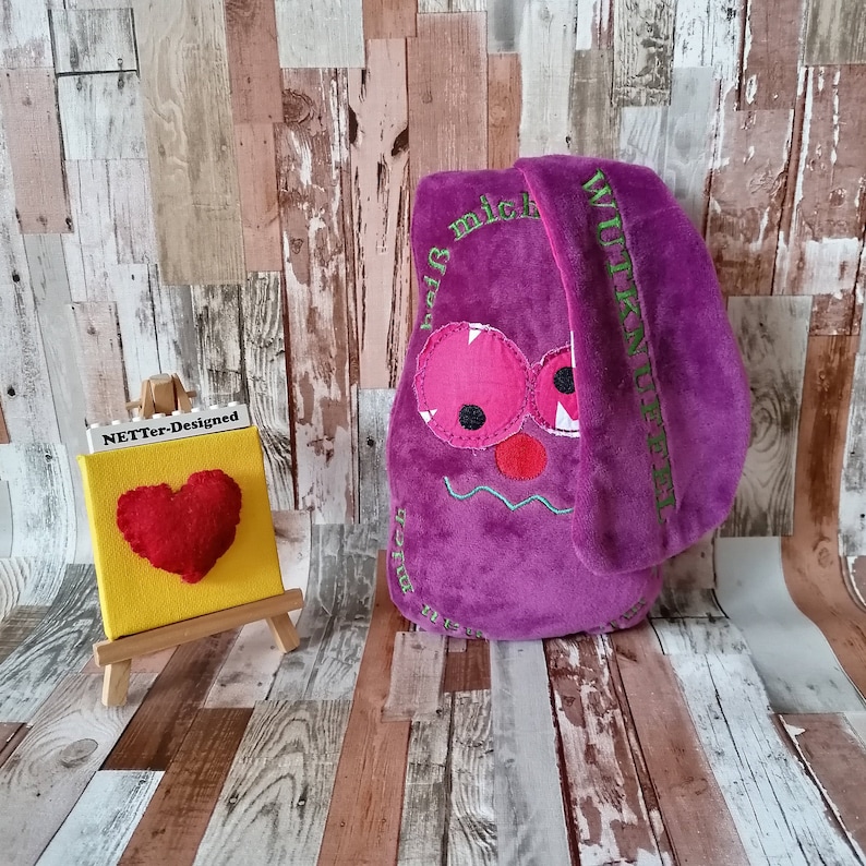 WUTKNUFFEL© GROß Kissen mit Namen, personalisiertes Wutkissen, personalisiertes Geschenk, mini Kissen in Wunschfarbe,Boxsack Bild 8