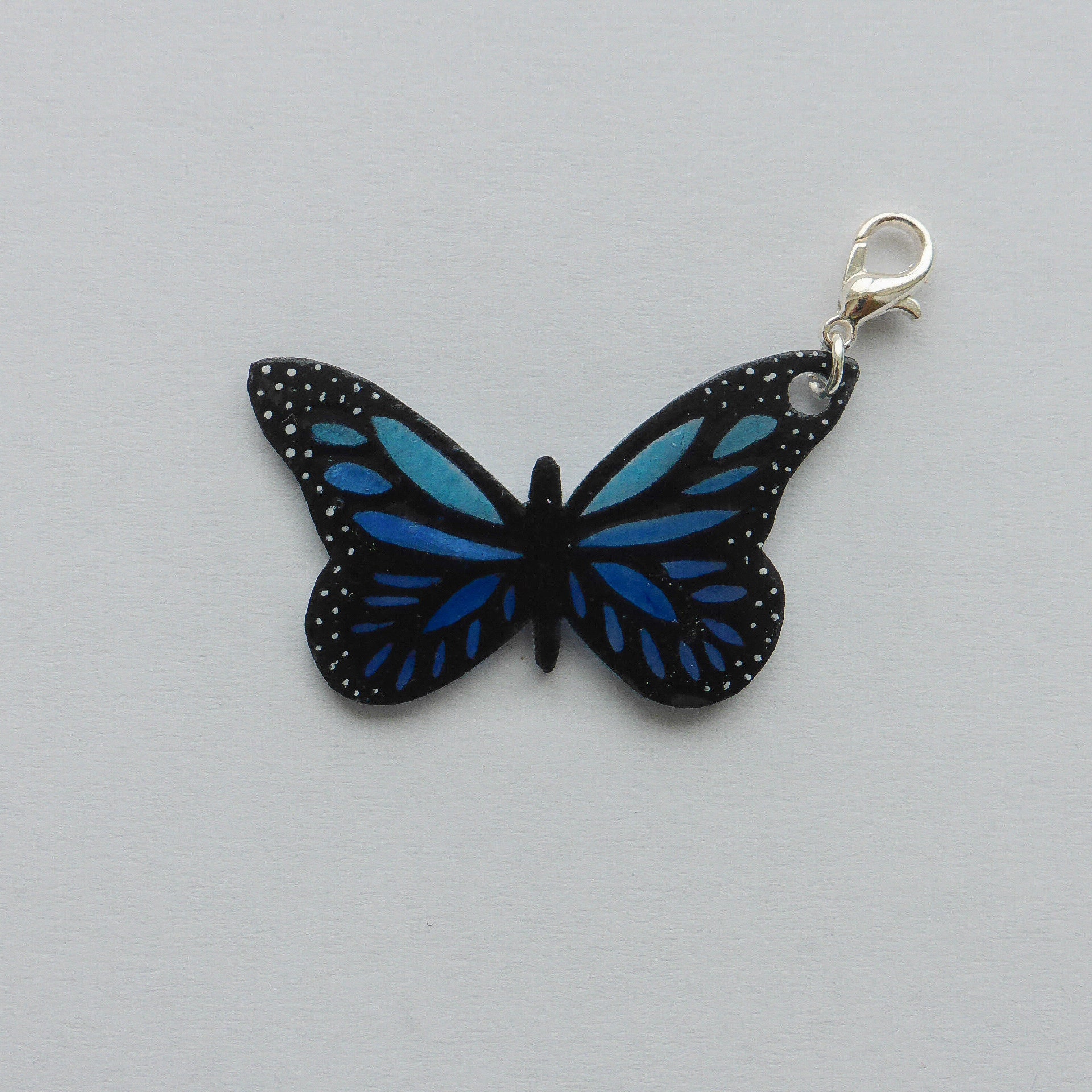 Shop DICOSMETIC 48Pcs 2 Colors Bowknot Link Charm Butterfly