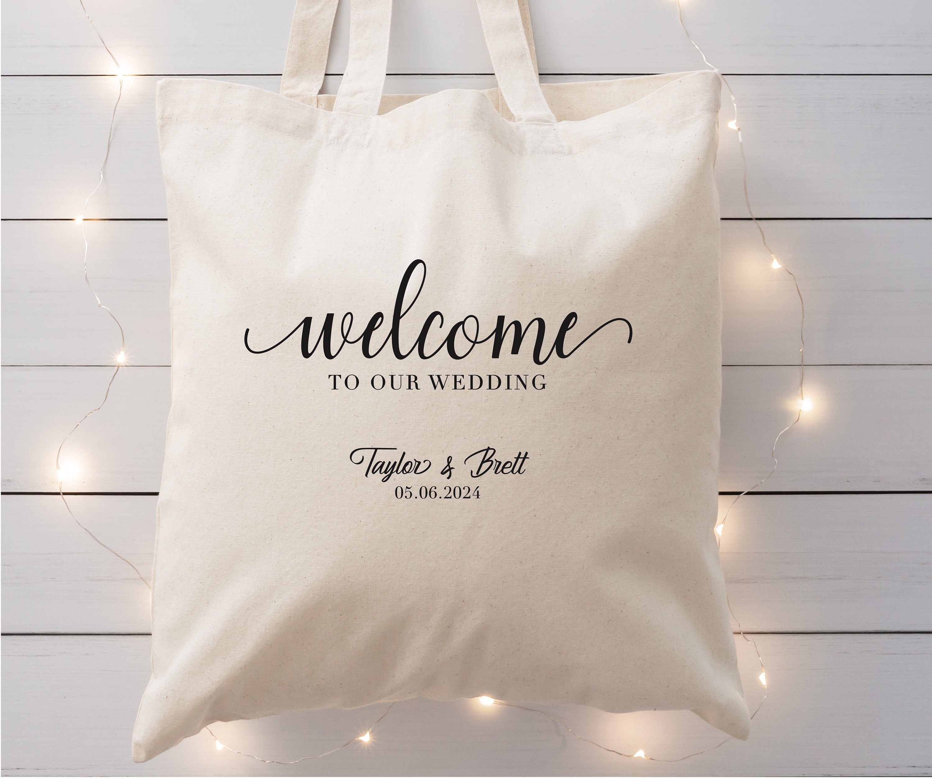 Wedding Gift Bags for Guests at the Hotel - 60+ Gift Ideas for 2024