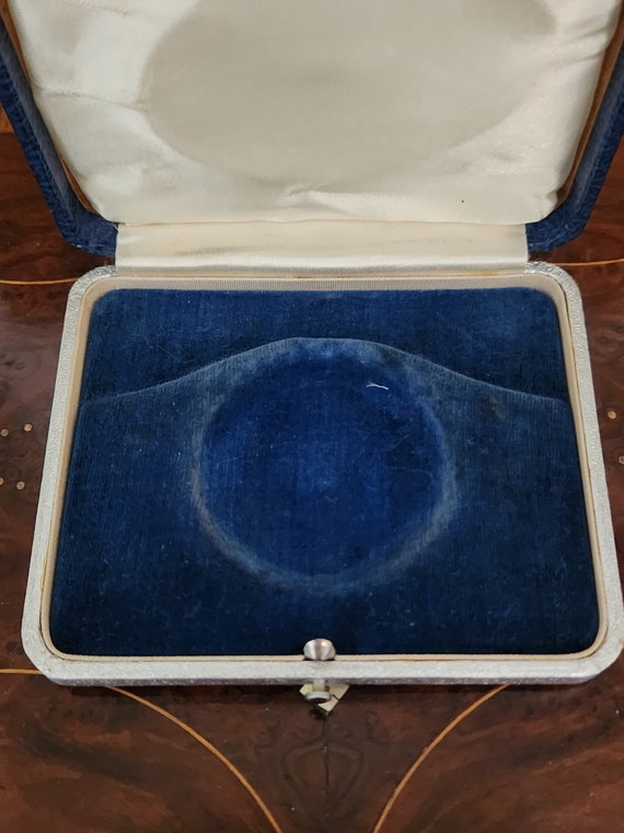 Beautiful Art Deco Pocket Watch Presentation Case Gem