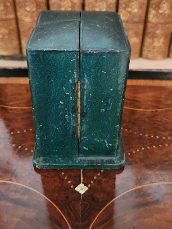 Antique Petite Double Door Presentation Box - image 8