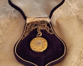 Beautiful Gold Filled Victorian Monogrammed Locket with Pictures on Chain