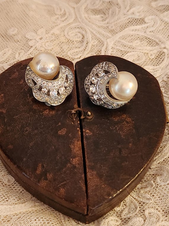 Boucles d'oreilles clips - Perle strass - : - en ligne chez BIJOU BRIGITTE