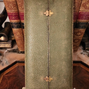 Beautiful Antique Liberty Double Door Necklace Display Box