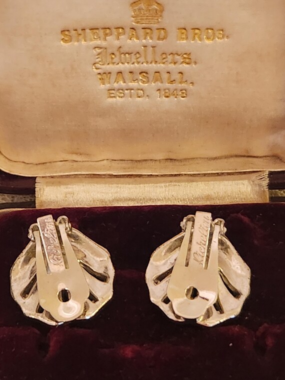 Vintage Richelieu Pearl & Glass Clip On Earrings - image 9