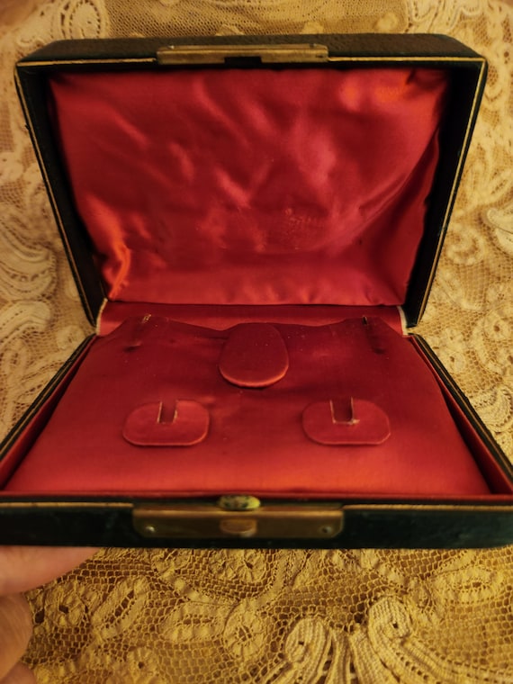 Antique Jewelry Presentation Case