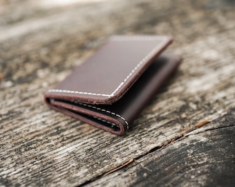 Leather Traditional Trifold Wallet - Black Crimson