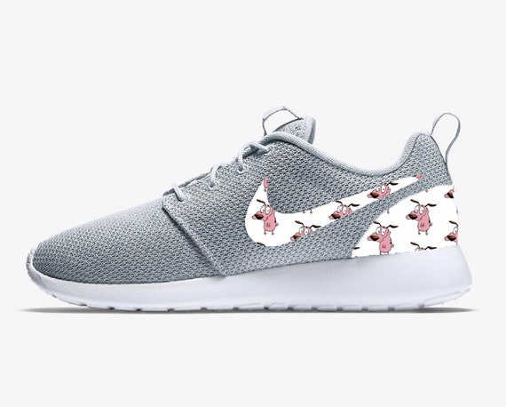 roshe run pink and grey