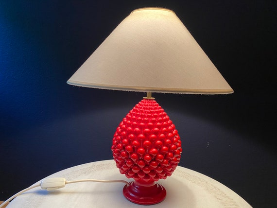 Mid Century Pineapple/ Artichoke Table Lamp Red Vintage 