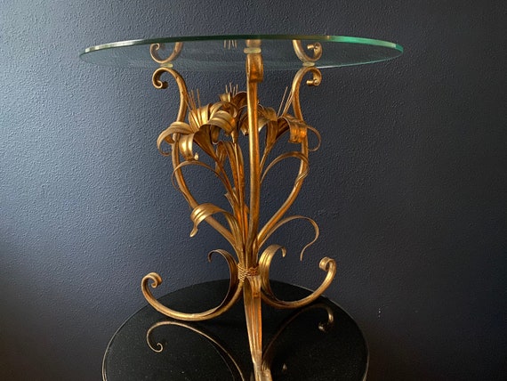 Hollywood Regency Gilt Wheat Sheaf Side Table by Hans Kögl Mid Century coffee table