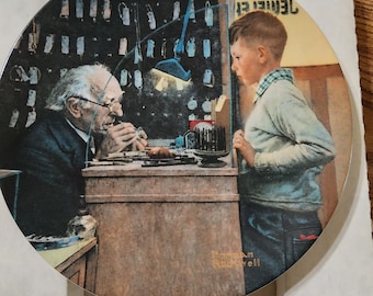 Norman Rockwell "El joyero" 1993 Edwin M. Knowles China Company