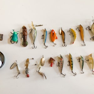 1-HEDDON FISHING LURES CLOTH IRON-ON PATCH