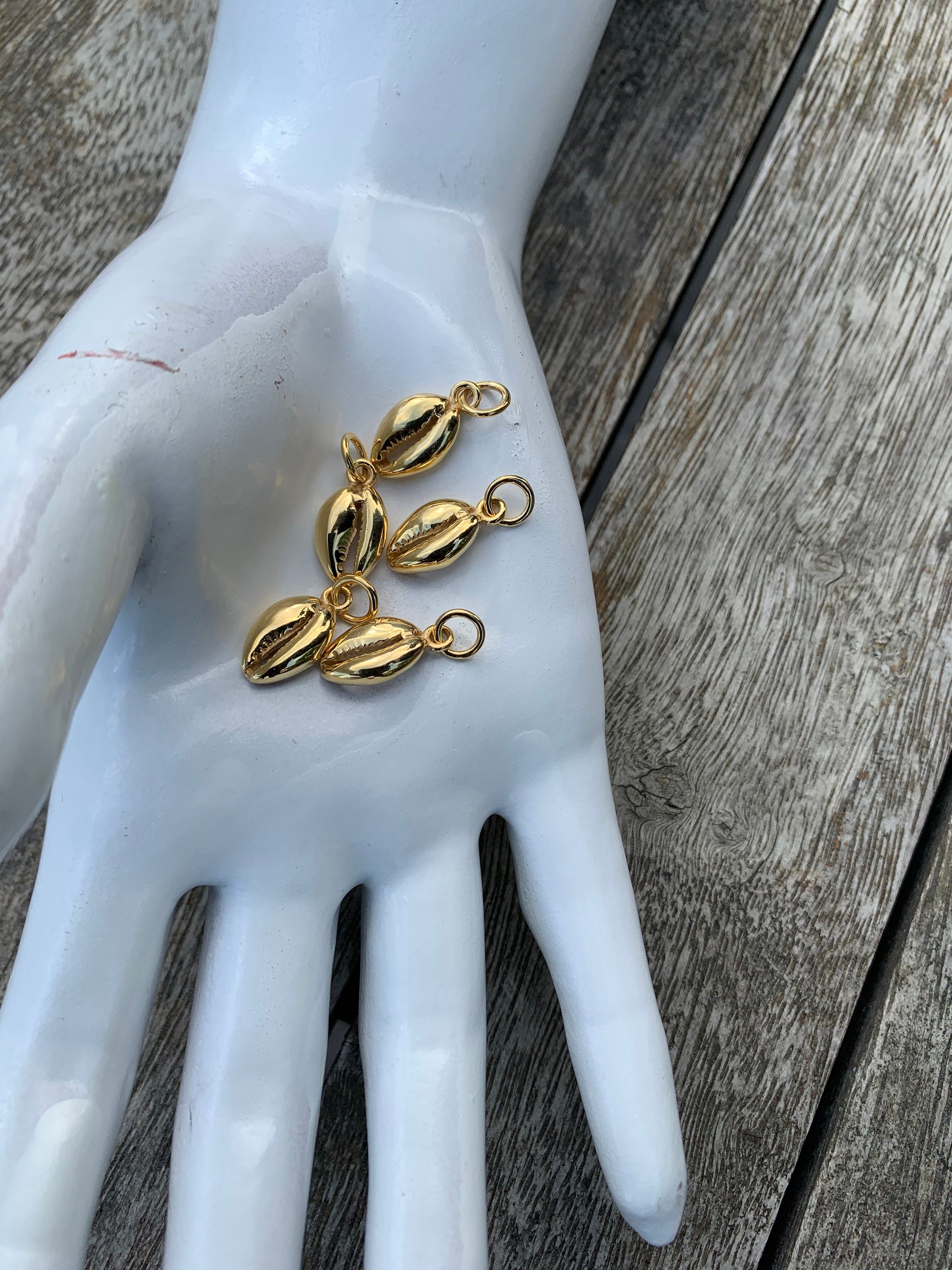 9ct Yellow Gold Cowrie Shell Pendant Yoni Vulva Vagina - Etsy