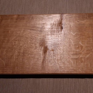 Chopping board/cheese board/charcuterie board/serving board/cutting block/oak chopping board/solid oak chopping board/live edge cheese board