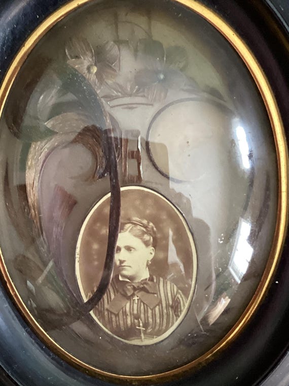 French Mourning Hair Frame