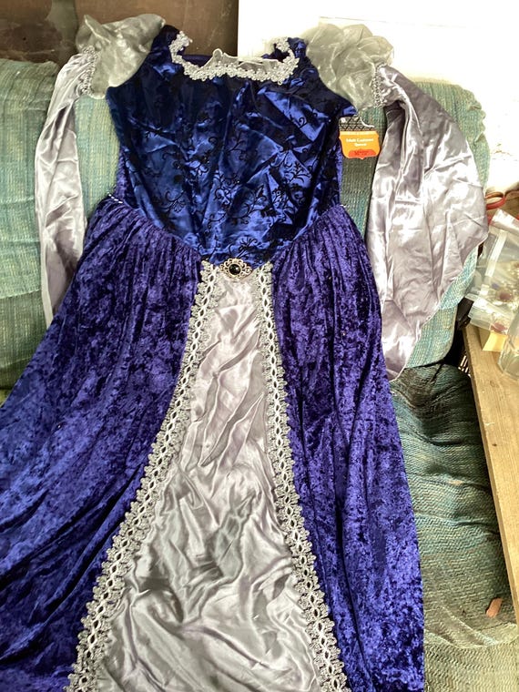 Renaissance Medieval Tudor Goen Dress Costume