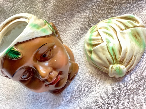 Reproduction Tobbaco Figurine Jar