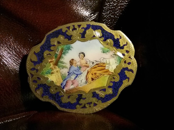 Italian Enamel Compact Box - image 1