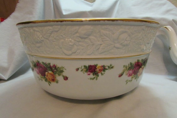 Royal Albert old Country Roes Bowl