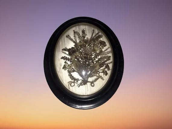 Mourning Hair Frame Large