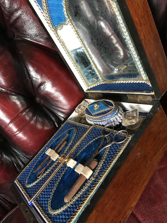 French Travel Etui Necessaire Box