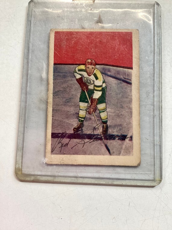 Boston Bruins Signed George Sullivan Hockey Card