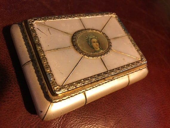 Miniatue Portrait Casket Trinket Box