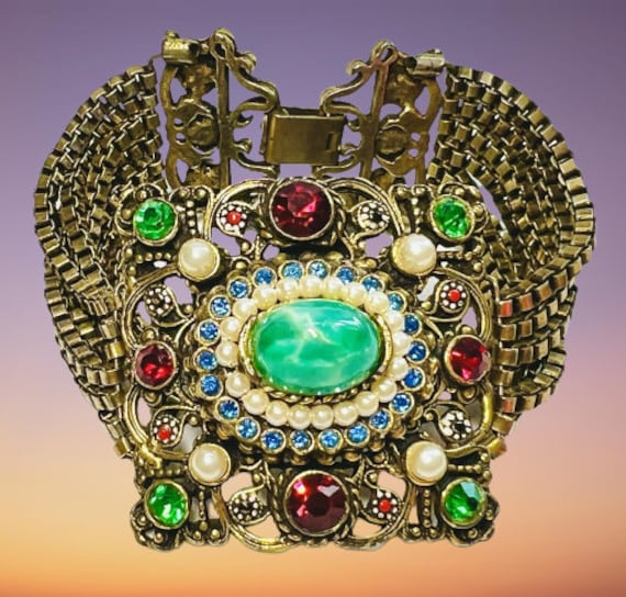 Austro Hungarian Jeweled Cabochon Bracelet