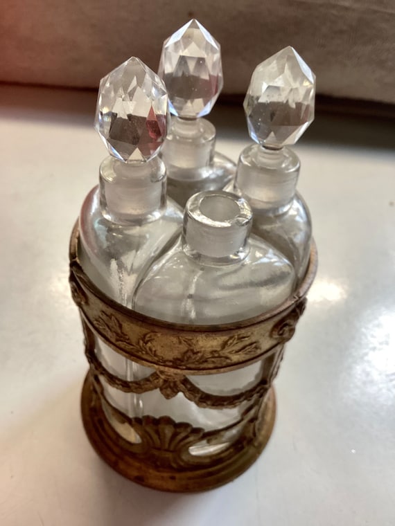 French crystal scent Perfume Carriage Stand