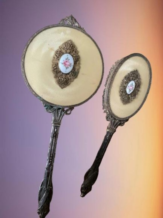 Guillouche Hand Mirror & Brush Set