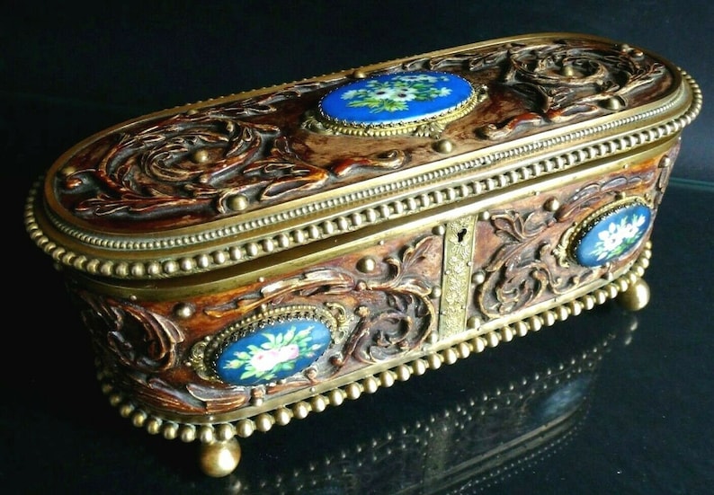 Antique Frence Bronze Ormolu Porcelain Mediallion Casket Bc Antique Frence Bronze Ormolu Porcelain Mediallion Casket Bc