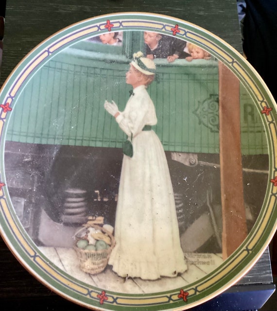 Bradford Exhangle Norman Rockwell “ A Mothers Welcome”